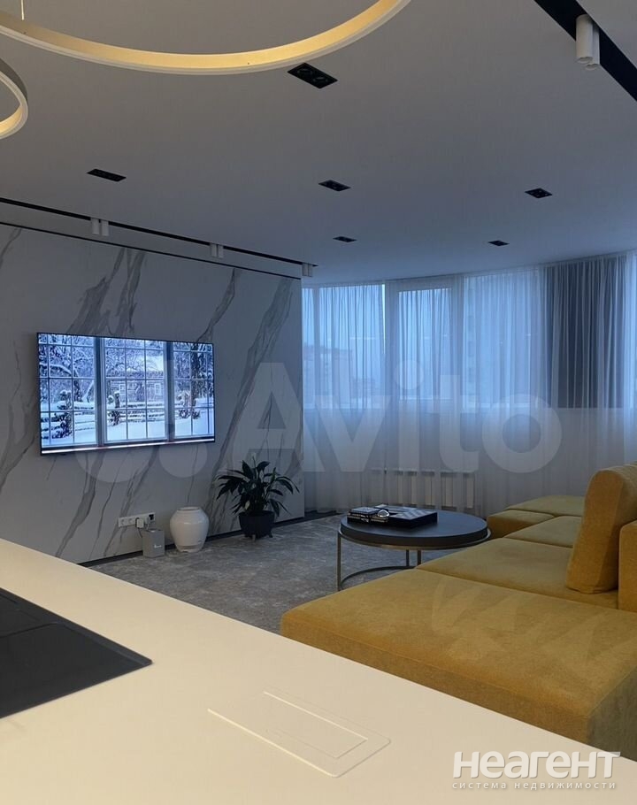 Продается 3-х комнатная квартира, 120 м²