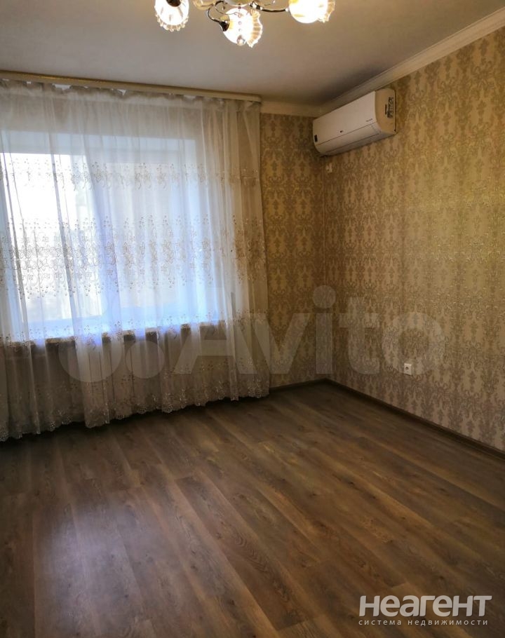 Сдается 1-комнатная квартира, 41 м²