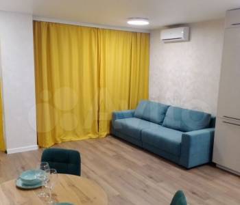 Продается 1-комнатная квартира, 37,3 м²