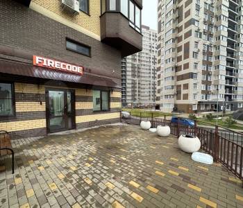 Продается Нежилое помещение, 325 м²