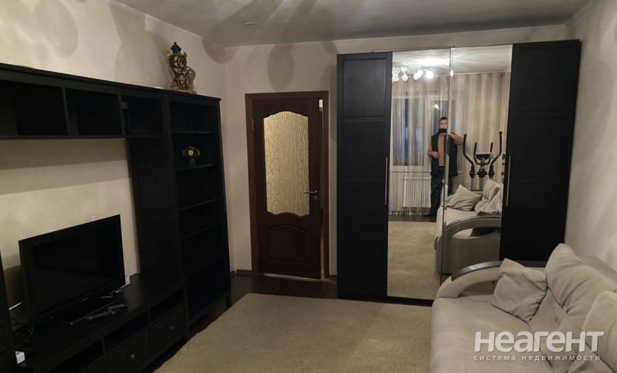 Сдается 2-х комнатная квартира, 61 м²