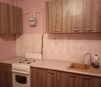 Сдается 1-комнатная квартира, 38 м²