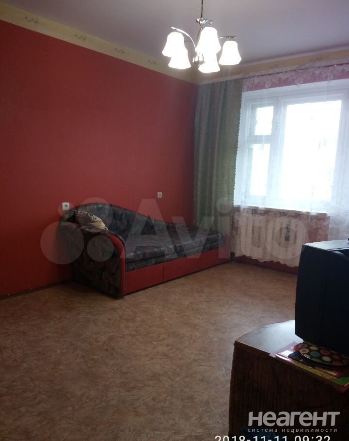 Сдается 1-комнатная квартира, 38 м²