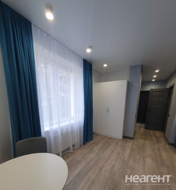 Сдается 1-комнатная квартира, 32 м²