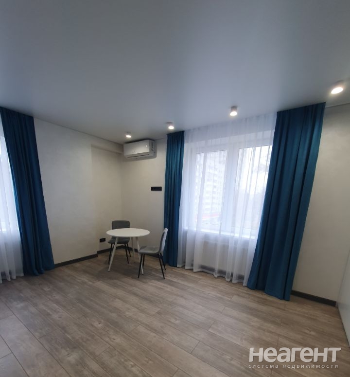 Сдается 1-комнатная квартира, 32 м²