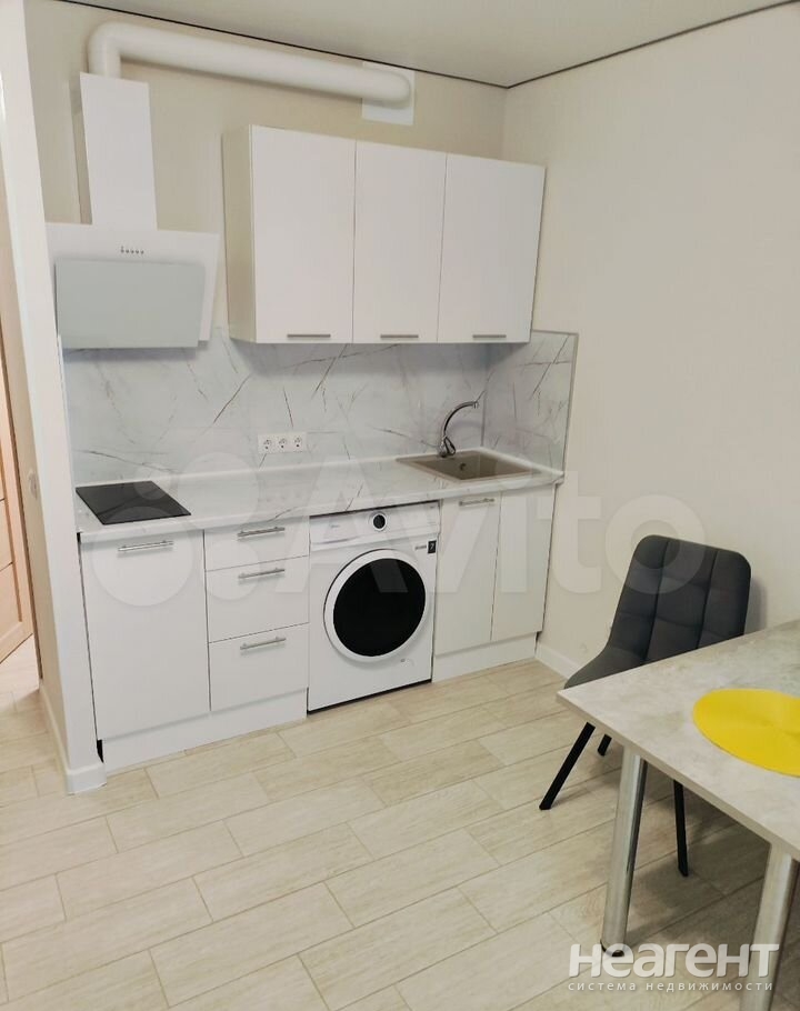 Продается 1-комнатная квартира, 23 м²