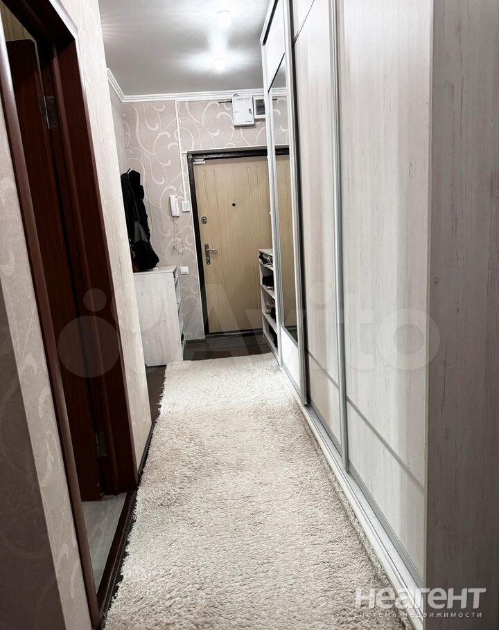 Продается 3-х комнатная квартира, 65 м²