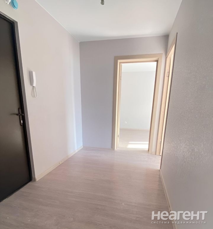 Продается 2-х комнатная квартира, 56 м²