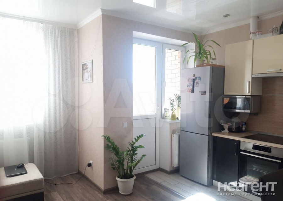 Продается 2-х комнатная квартира, 42 м²