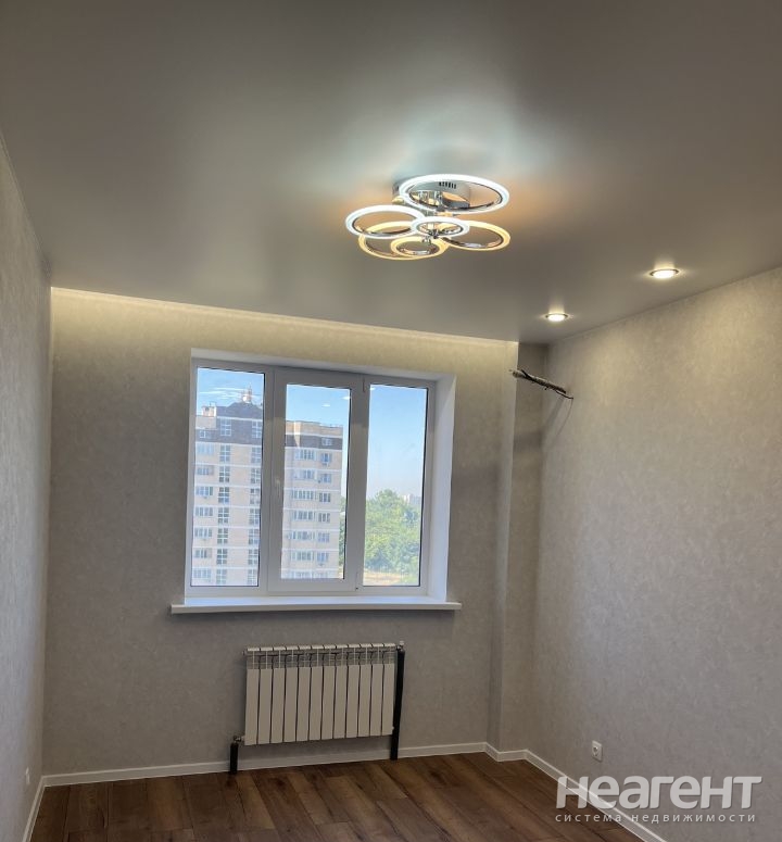 Продается 1-комнатная квартира, 44 м²