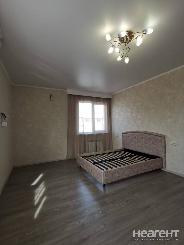 Сдается Дом, 200 м²