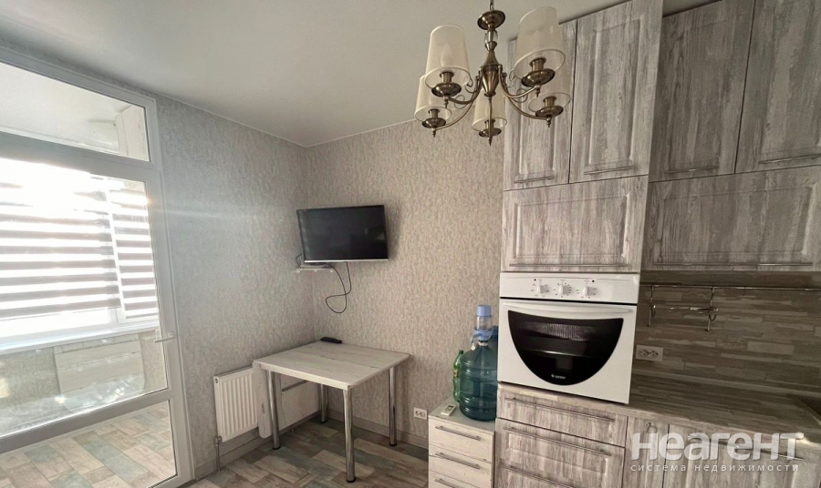 Сдается 1-комнатная квартира, 35 м²