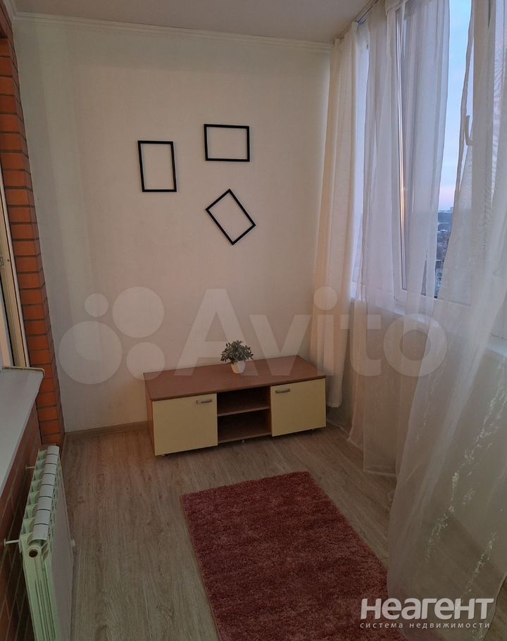 Сдается 1-комнатная квартира, 39 м²