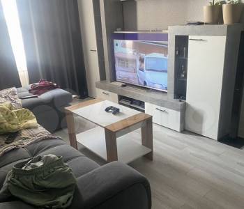 Продается 1-комнатная квартира, 37 м²