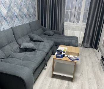 Продается 1-комнатная квартира, 37 м²