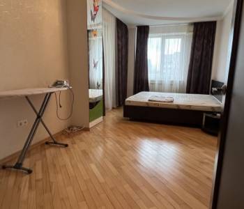 Сдается 2-х комнатная квартира, 83,5 м²