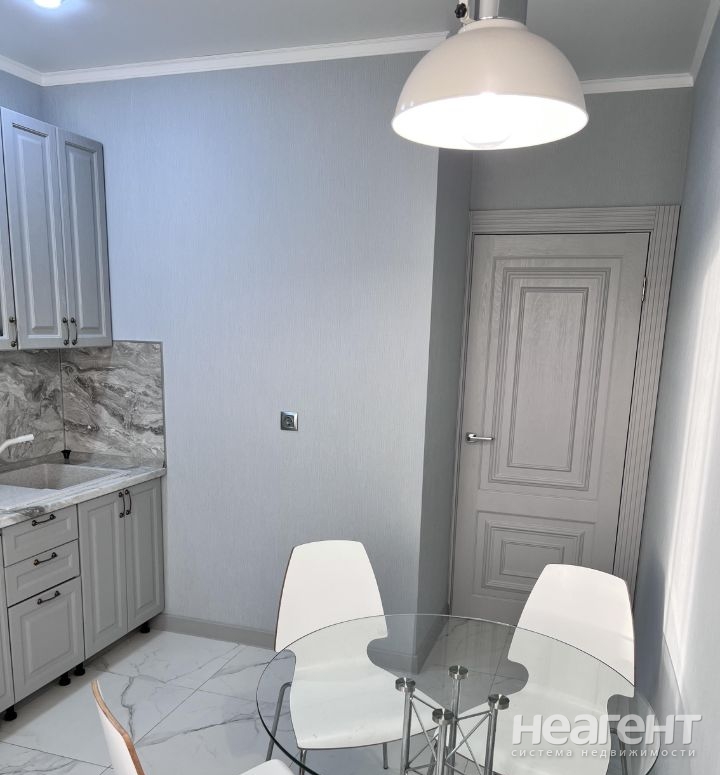 Продается 2-х комнатная квартира, 61,2 м²