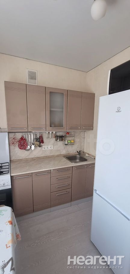 Продается 1-комнатная квартира, 34 м²