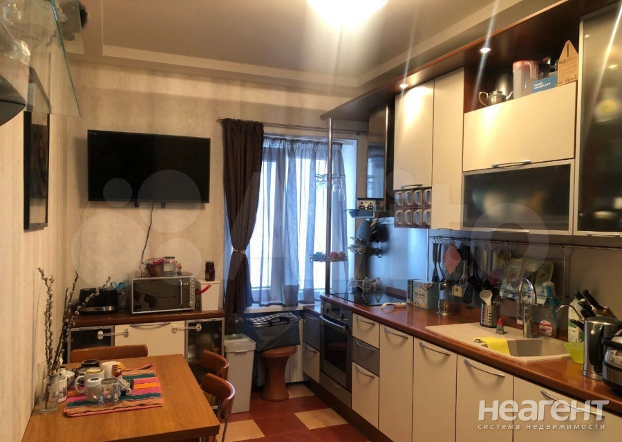 Продается 3-х комнатная квартира, 84 м²