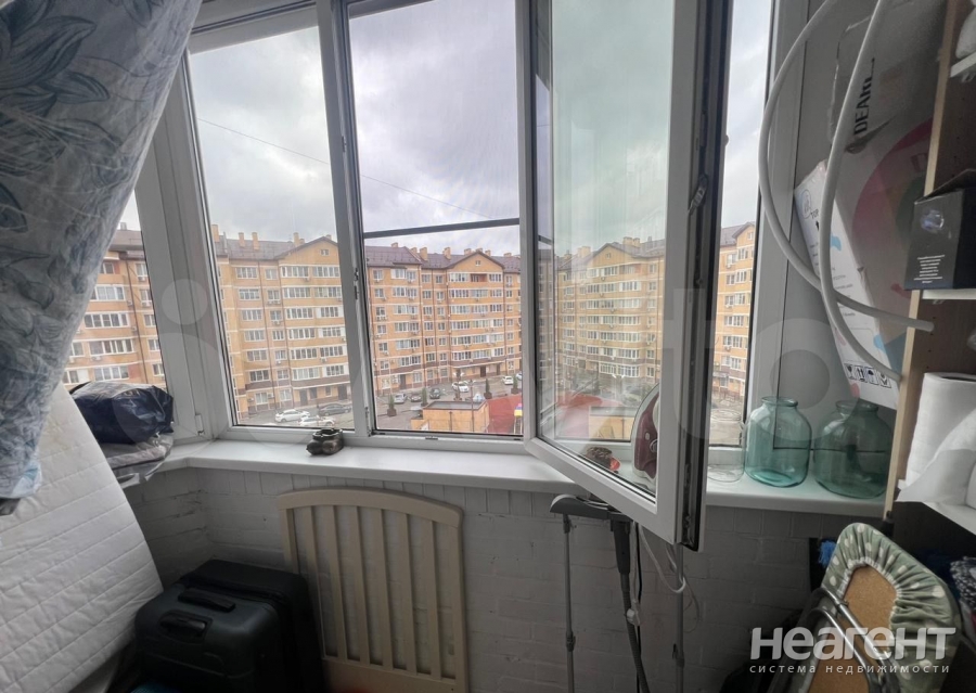 Продается 1-комнатная квартира, 36 м²