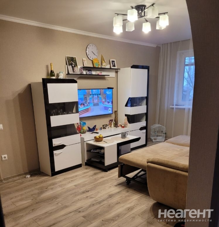 Продается 3-х комнатная квартира, 58 м²