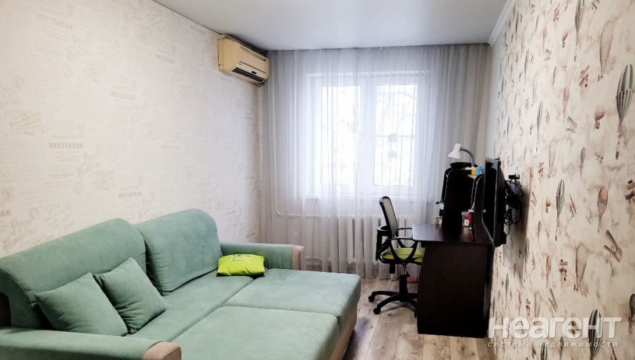 Продается 3-х комнатная квартира, 58 м²