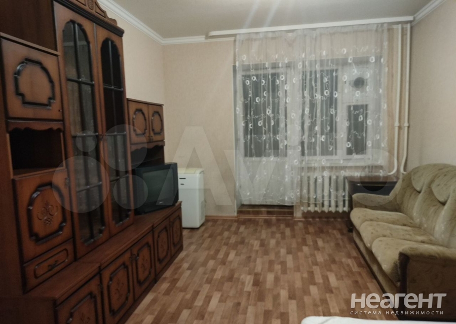 Сдается 1-комнатная квартира, 48 м²