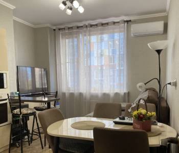 Продается 2-х комнатная квартира, 60,5 м²