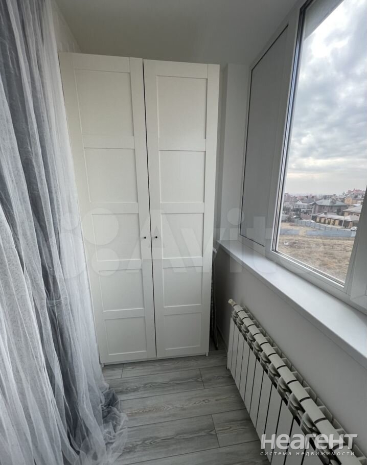 Продается 1-комнатная квартира, 35 м²