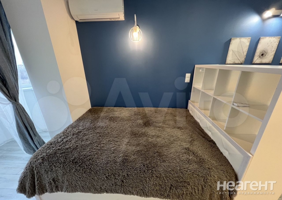 Продается 1-комнатная квартира, 35 м²