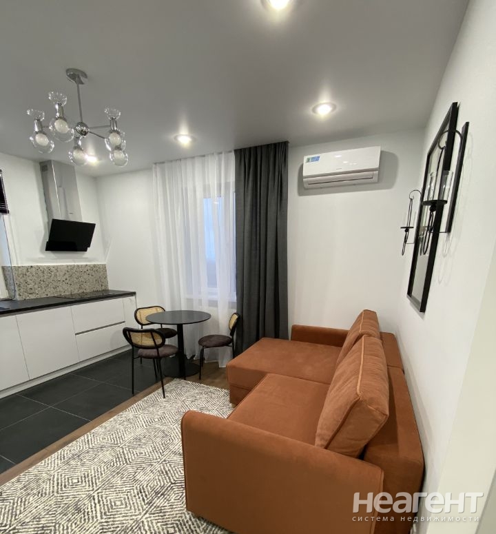 Продается 3-х комнатная квартира, 54 м²