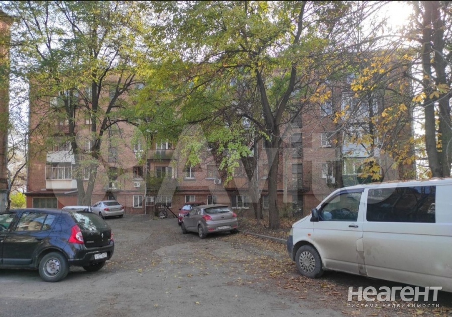 Продается 3-х комнатная квартира, 55 м²