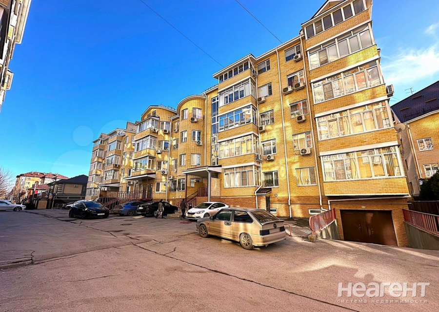 Продается 2-х комнатная квартира, 72 м²