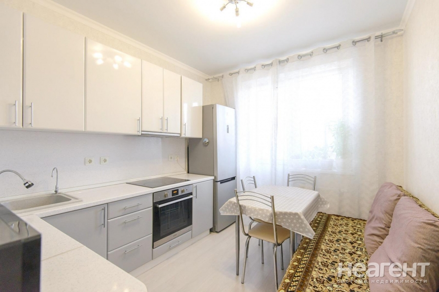 Сдается 1-комнатная квартира, 32 м²