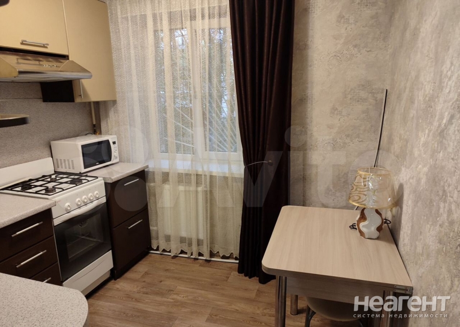 Сдается 1-комнатная квартира, 36 м²