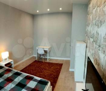 Продается 1-комнатная квартира, 43 м²