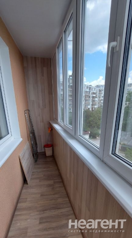 Сдается 1-комнатная квартира, 37 м²