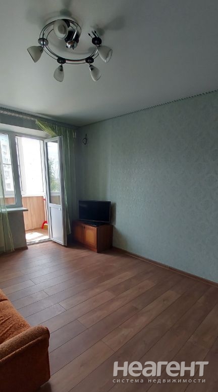 Сдается 1-комнатная квартира, 37 м²