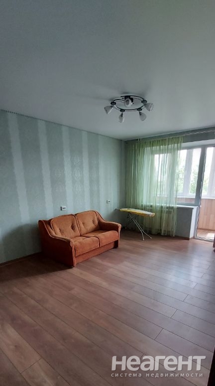 Сдается 1-комнатная квартира, 37 м²