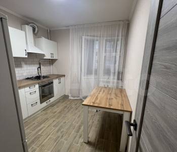 Сдается Многокомнатная квартира, 65 м²