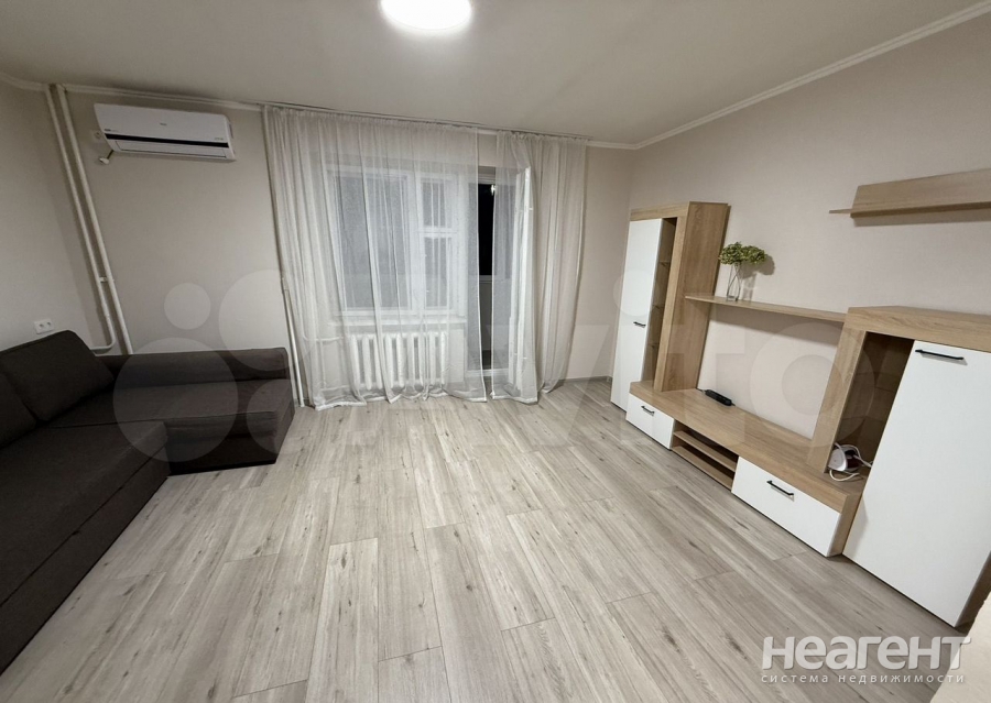 Сдается Многокомнатная квартира, 65 м²