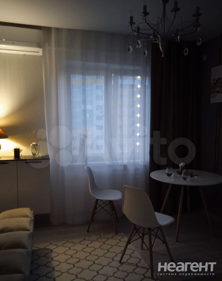 Продается 1-комнатная квартира, 36 м²