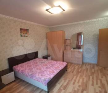 Сдается Многокомнатная квартира, 80 м²