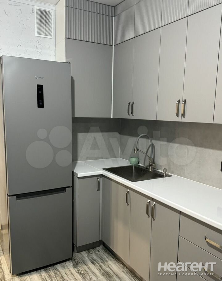 Сдается 2-х комнатная квартира, 60 м²