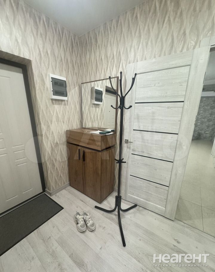 Сдается Многокомнатная квартира, 63 м²