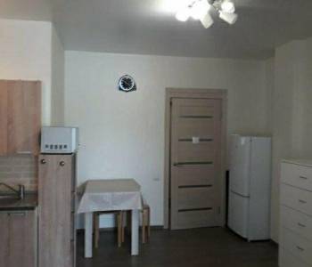 Продается 1-комнатная квартира, 40 м²