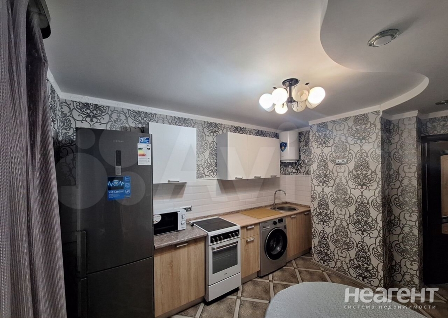 Сдается 1-комнатная квартира, 36 м²