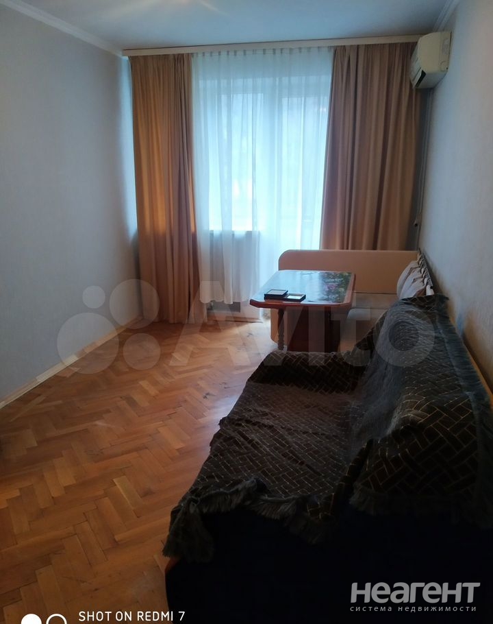 Сдается Многокомнатная квартира, 50 м²