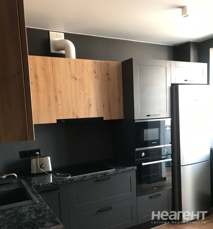 Сдается 1-комнатная квартира, 38 м²