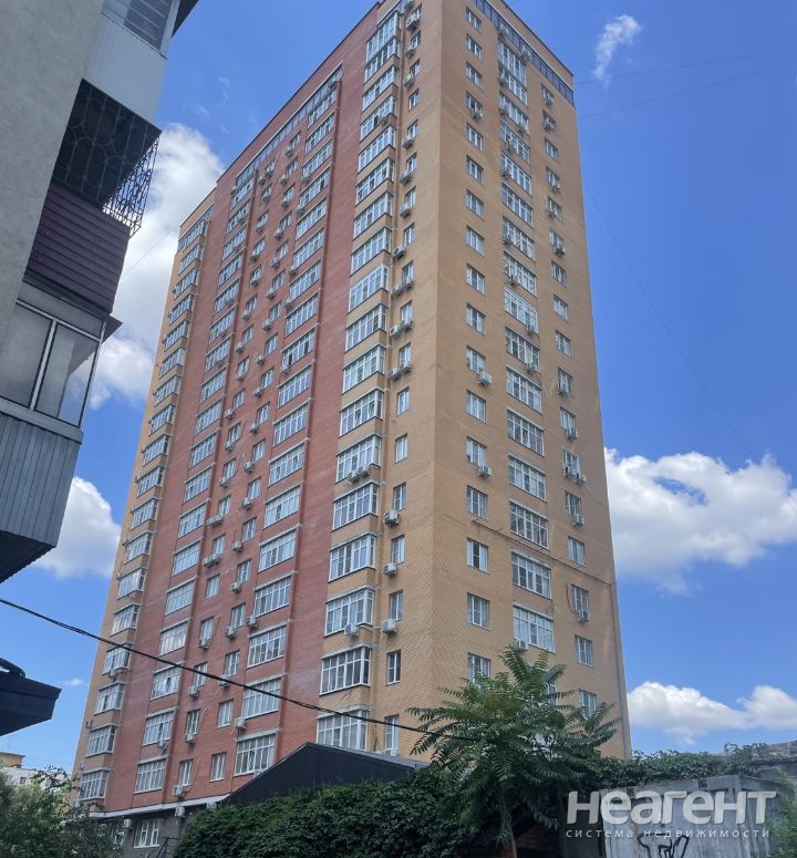 Продается 3-х комнатная квартира, 97 м²